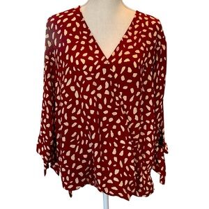 West Kei Red and White Asymmetrical 3/4 Sleeve Blouse XL